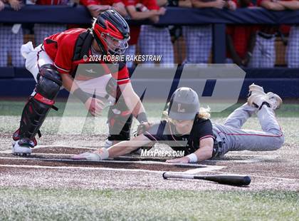 Thumbnail 2 in Rockwall-Heath vs. Mansfield Legacy (UIL 6A Regional Quarterfinal Playoffs) photogallery.