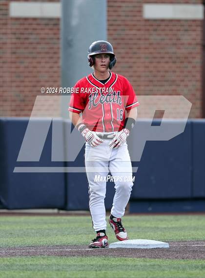 Thumbnail 3 in Rockwall-Heath vs. Mansfield Legacy (UIL 6A Regional Quarterfinal Playoffs) photogallery.