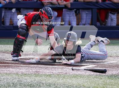Thumbnail 3 in Rockwall-Heath vs. Mansfield Legacy (UIL 6A Regional Quarterfinal Playoffs) photogallery.
