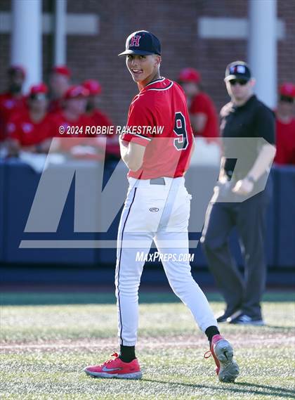 Thumbnail 2 in Rockwall-Heath vs. Mansfield Legacy (UIL 6A Regional Quarterfinal Playoffs) photogallery.