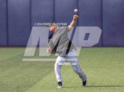Thumbnail 1 in Rockwall-Heath vs. Mansfield Legacy (UIL 6A Regional Quarterfinal Playoffs) photogallery.