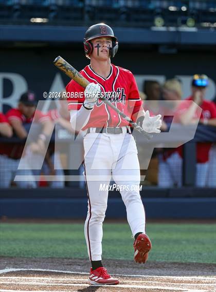 Thumbnail 2 in Rockwall-Heath vs. Mansfield Legacy (UIL 6A Regional Quarterfinal Playoffs) photogallery.