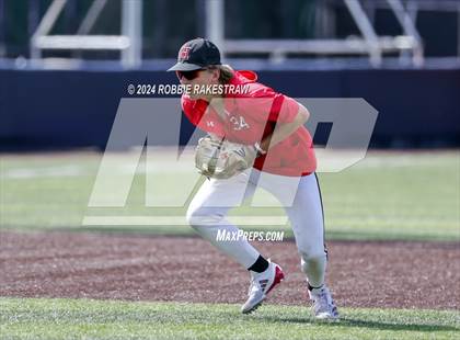 Thumbnail 1 in Rockwall-Heath vs. Mansfield Legacy (UIL 6A Regional Quarterfinal Playoffs) photogallery.