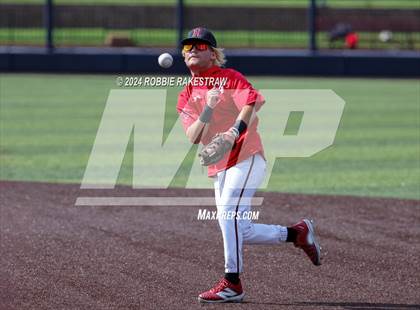Thumbnail 1 in Rockwall-Heath vs. Mansfield Legacy (UIL 6A Regional Quarterfinal Playoffs) photogallery.