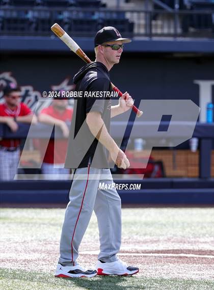 Thumbnail 1 in Rockwall-Heath vs. Mansfield Legacy (UIL 6A Regional Quarterfinal Playoffs) photogallery.