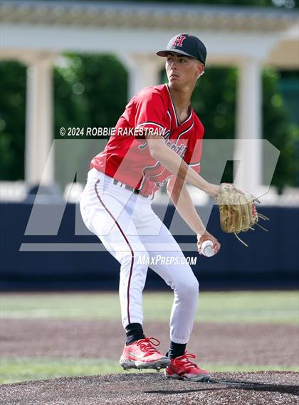 Thumbnail 3 in Rockwall-Heath vs. Mansfield Legacy (UIL 6A Regional Quarterfinal Playoffs) photogallery.
