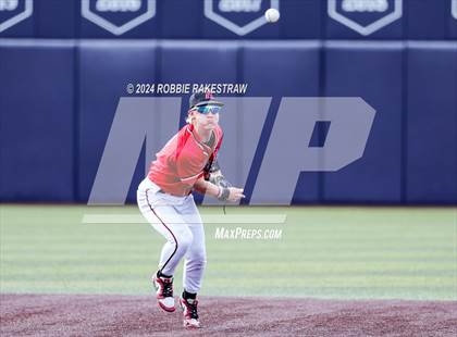 Thumbnail 3 in Rockwall-Heath vs. Mansfield Legacy (UIL 6A Regional Quarterfinal Playoffs) photogallery.