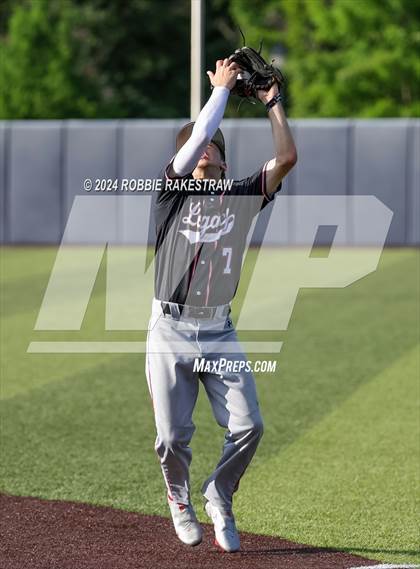 Thumbnail 3 in Rockwall-Heath vs. Mansfield Legacy (UIL 6A Regional Quarterfinal Playoffs) photogallery.