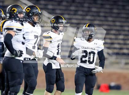 Thumbnail 3 in Crandall vs. Paris (UIL 4A Bi-District Playoff) photogallery.