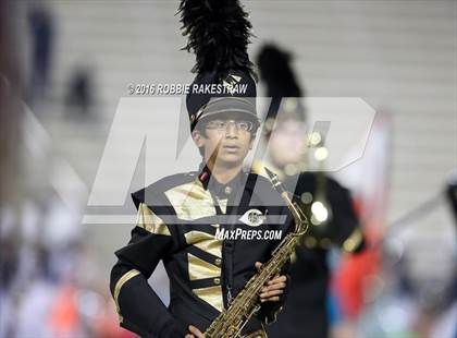 Thumbnail 2 in Crandall vs. Paris (UIL 4A Bi-District Playoff) photogallery.