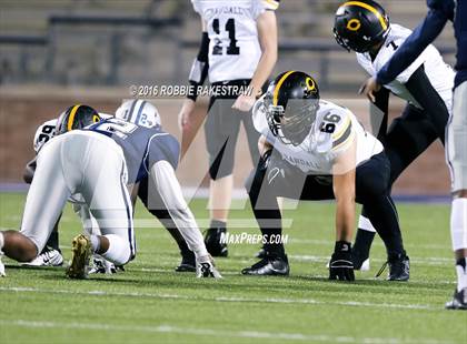 Thumbnail 3 in Crandall vs. Paris (UIL 4A Bi-District Playoff) photogallery.