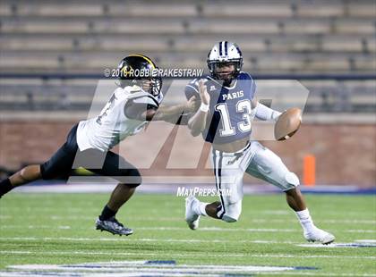 Thumbnail 3 in Crandall vs. Paris (UIL 4A Bi-District Playoff) photogallery.