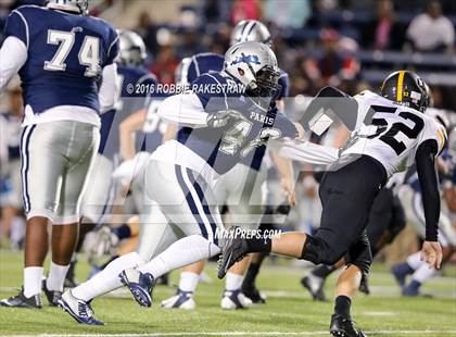 Thumbnail 2 in Crandall vs. Paris (UIL 4A Bi-District Playoff) photogallery.