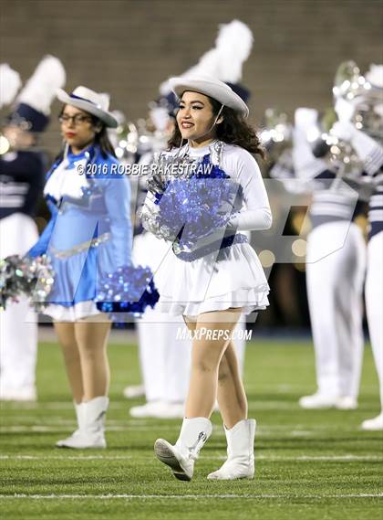 Thumbnail 2 in Crandall vs. Paris (UIL 4A Bi-District Playoff) photogallery.