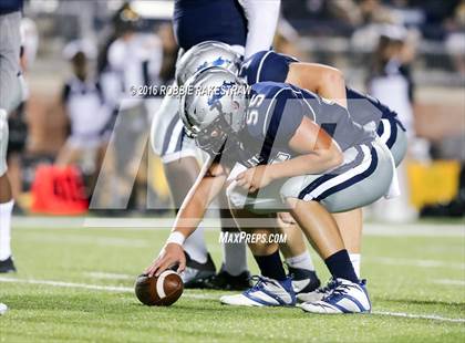 Thumbnail 2 in Crandall vs. Paris (UIL 4A Bi-District Playoff) photogallery.