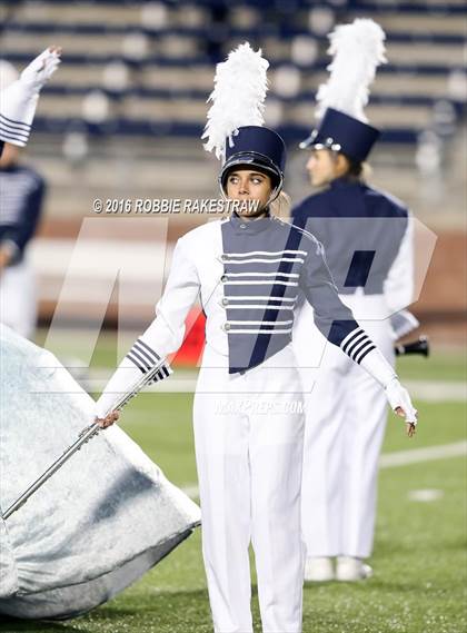 Thumbnail 3 in Crandall vs. Paris (UIL 4A Bi-District Playoff) photogallery.