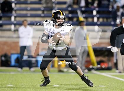 Thumbnail 1 in Crandall vs. Paris (UIL 4A Bi-District Playoff) photogallery.