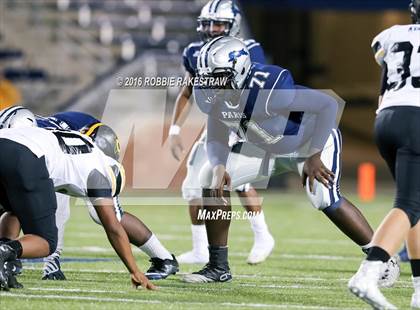 Thumbnail 2 in Crandall vs. Paris (UIL 4A Bi-District Playoff) photogallery.