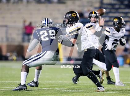 Thumbnail 2 in Crandall vs. Paris (UIL 4A Bi-District Playoff) photogallery.