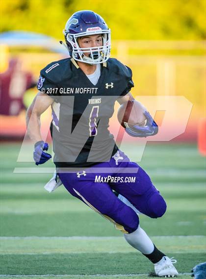 Thumbnail 3 in Stanwood @ Lake Stevens photogallery.