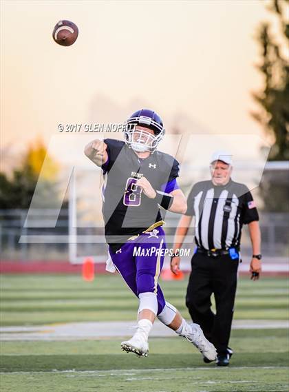 Thumbnail 2 in Stanwood @ Lake Stevens photogallery.