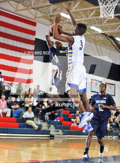 Thumbnail 2 in Fayetteville Academy vs. SouthLake Christian Academy (WNC Holiday Classic) photogallery.