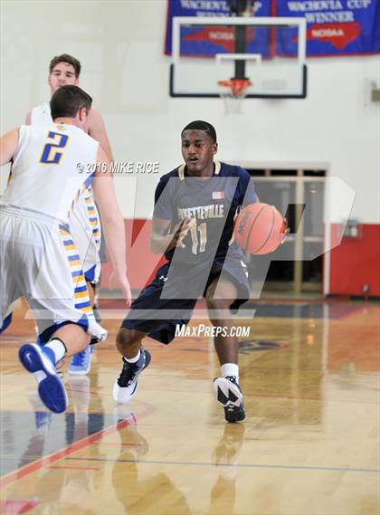 Thumbnail 3 in Fayetteville Academy vs. SouthLake Christian Academy (WNC Holiday Classic) photogallery.