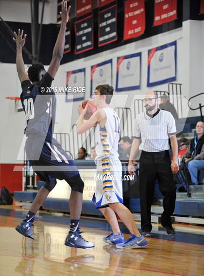 Thumbnail 3 in Fayetteville Academy vs. SouthLake Christian Academy (WNC Holiday Classic) photogallery.