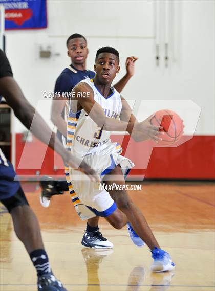 Thumbnail 1 in Fayetteville Academy vs. SouthLake Christian Academy (WNC Holiday Classic) photogallery.