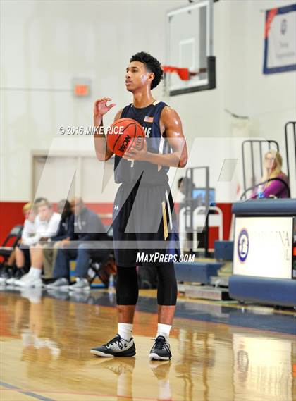 Thumbnail 1 in Fayetteville Academy vs. SouthLake Christian Academy (WNC Holiday Classic) photogallery.