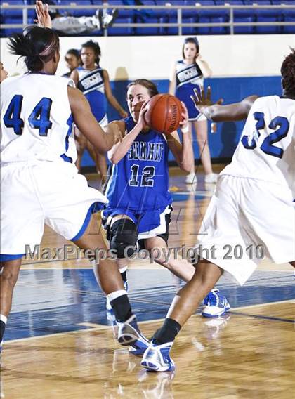 Thumbnail 1 in North Crowley vs. Summit (Texas 5A Region I Playoffs) photogallery.