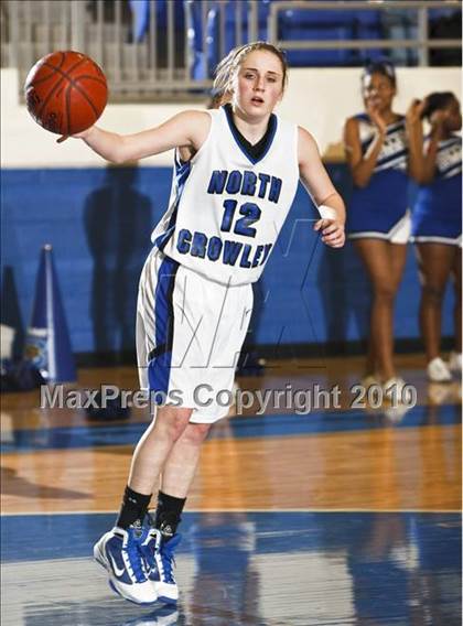 Thumbnail 3 in North Crowley vs. Summit (Texas 5A Region I Playoffs) photogallery.