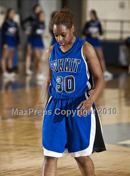 Thumbnail 3 in North Crowley vs. Summit (Texas 5A Region I Playoffs) photogallery.