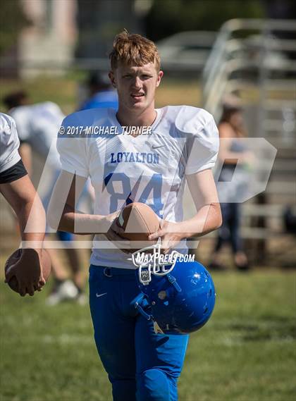 Thumbnail 3 in Loyalton vs. Mercy photogallery.