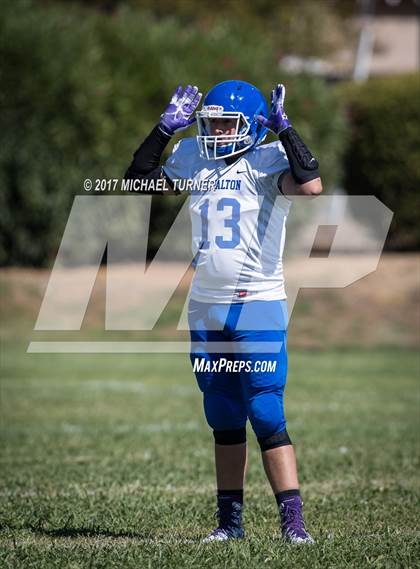 Thumbnail 3 in Loyalton vs. Mercy photogallery.