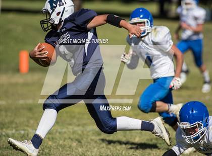 Thumbnail 2 in Loyalton vs. Mercy photogallery.