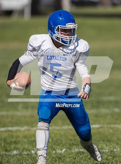 Thumbnail 3 in Loyalton vs. Mercy photogallery.