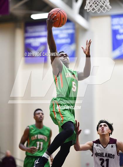 Thumbnail 2 in Houston [Sam] vs Highlands photogallery.