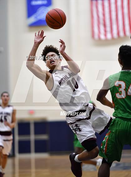 Thumbnail 2 in Houston [Sam] vs Highlands photogallery.