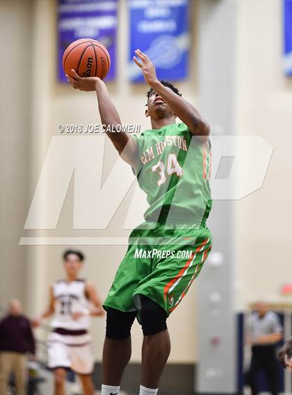 Thumbnail 2 in Houston [Sam] vs Highlands photogallery.