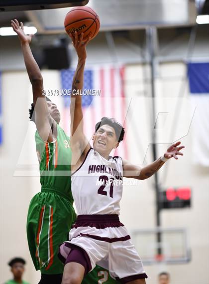 Thumbnail 3 in Houston [Sam] vs Highlands photogallery.