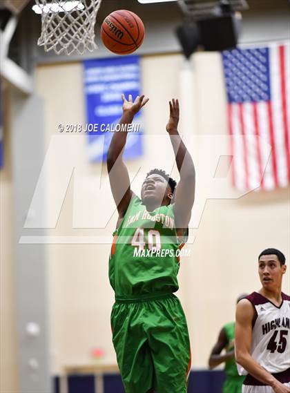 Thumbnail 3 in Houston [Sam] vs Highlands photogallery.
