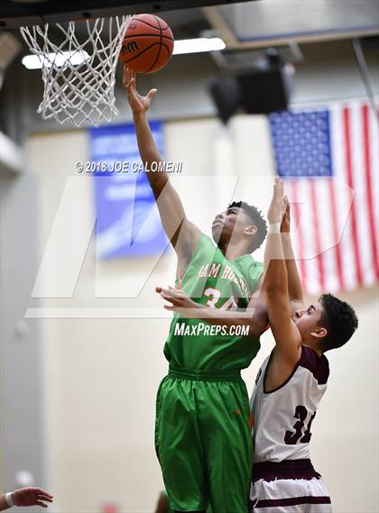 Thumbnail 2 in Houston [Sam] vs Highlands photogallery.