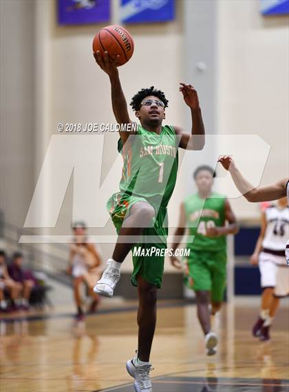 Thumbnail 1 in Houston [Sam] vs Highlands photogallery.