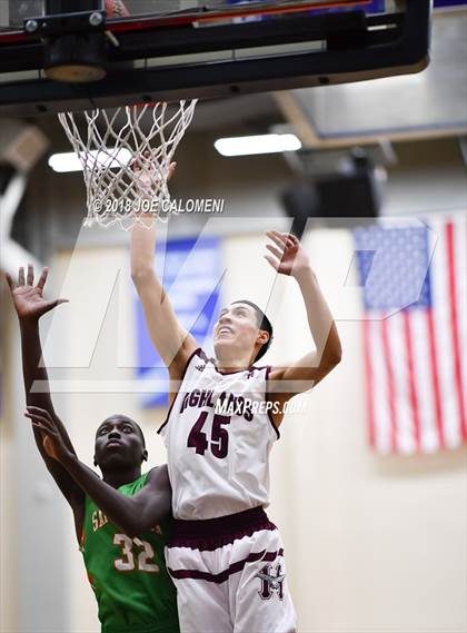 Thumbnail 3 in Houston [Sam] vs Highlands photogallery.