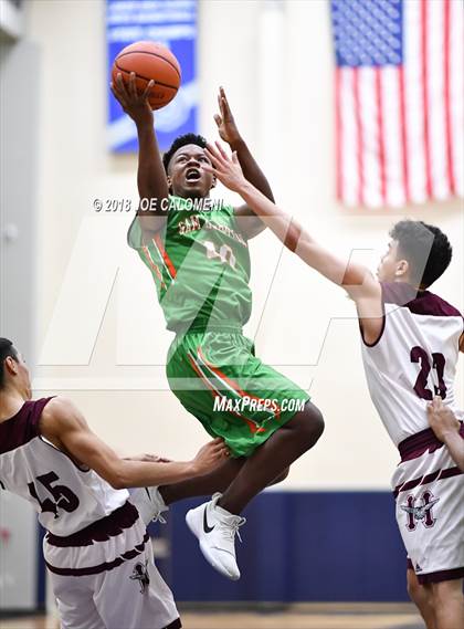 Thumbnail 1 in Houston [Sam] vs Highlands photogallery.