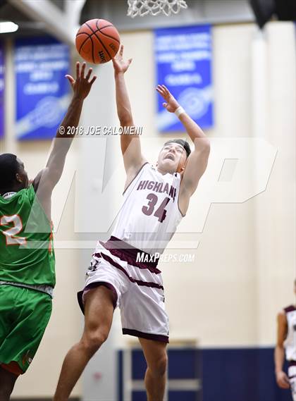 Thumbnail 3 in Houston [Sam] vs Highlands photogallery.