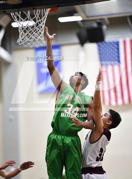 Thumbnail 3 in Houston [Sam] vs Highlands photogallery.