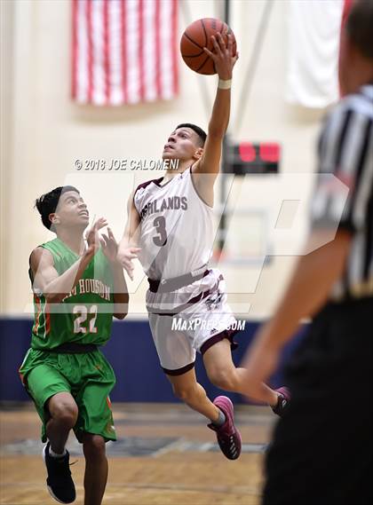Thumbnail 2 in Houston [Sam] vs Highlands photogallery.