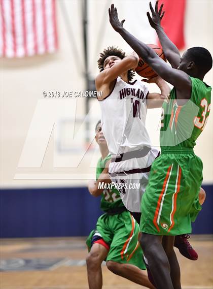 Thumbnail 3 in Houston [Sam] vs Highlands photogallery.